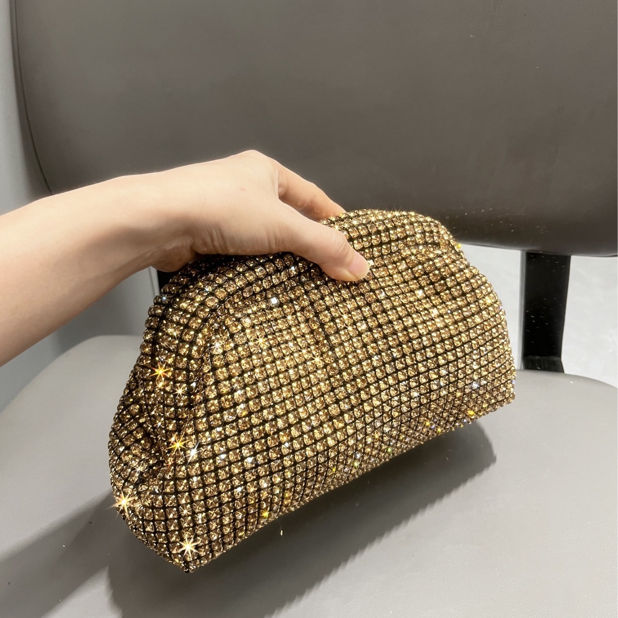 Women's Shiny Rhinestone Handbag Designer Dinner Chain Clip Bag