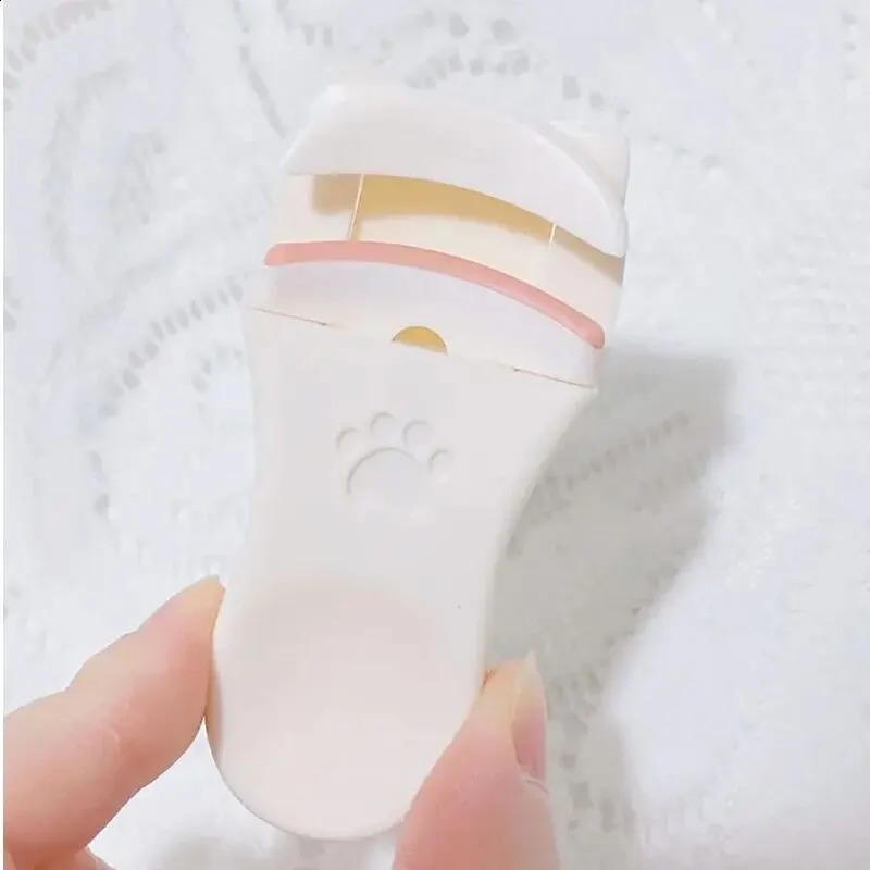 2 PCS Cat Claw Eyelashes Curler Long Lasting Professional for Women Makeup Accessories Tool Fit All Eyelash Shapes 250115
