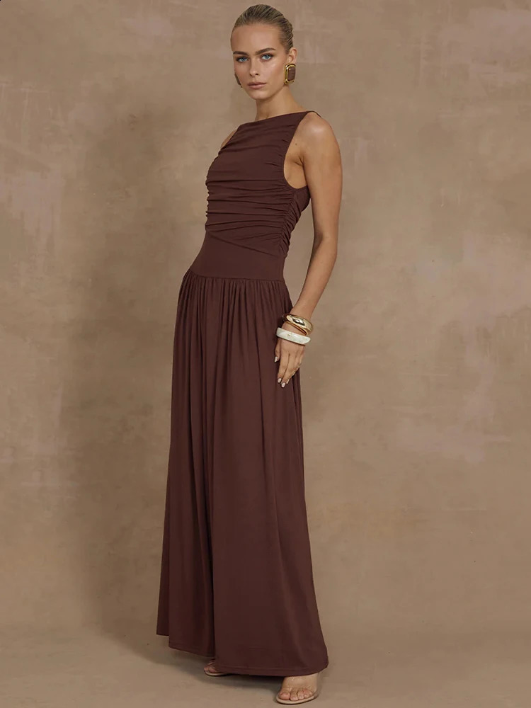 Mozision Elegant Sleeveless Maxi Dress For Women Fashion Solid Boat Neck Tank Dresses Ladies Sexy Ruched Long Dress Gown 250121