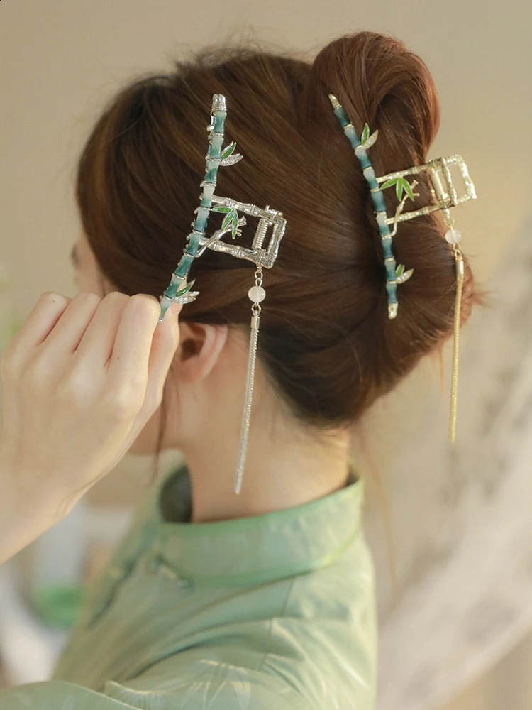 Vintage Alloy Long Tassel Hair Claw For Women Rhinestones Hair Clip Barrettes Hairpin Hair Accessories 250120