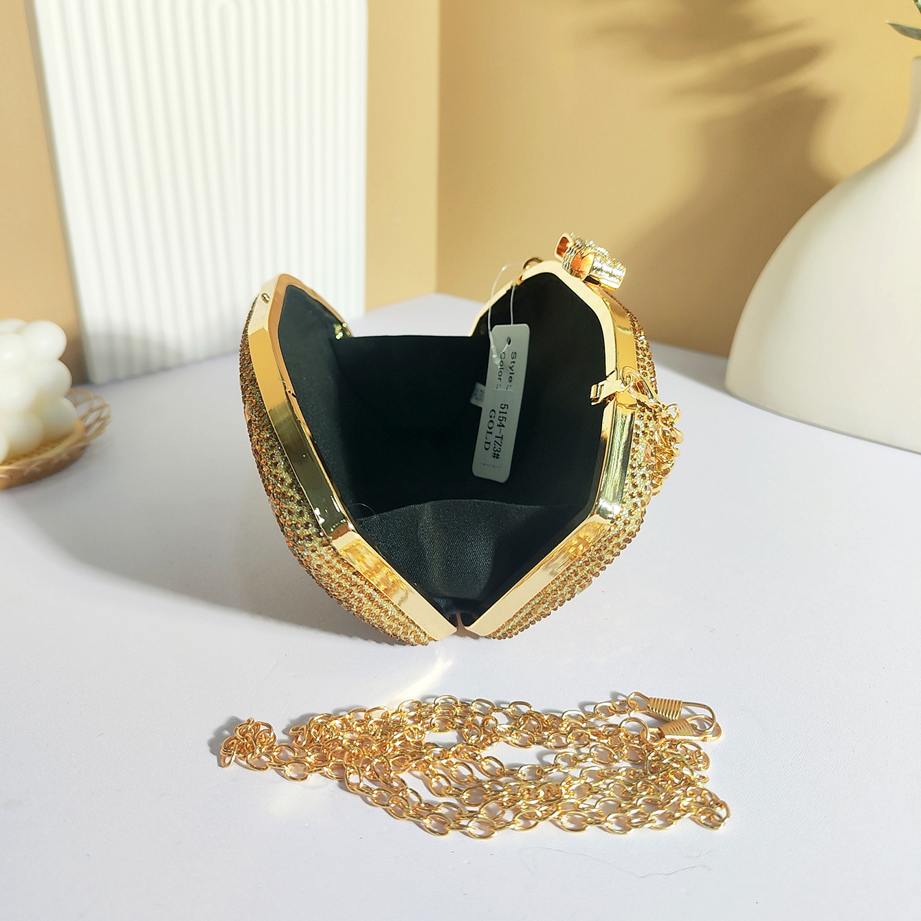 new style New With Alloy Flower Diamond Embedding Dinner Bag, Celebrity Dress, Banquet Handheld Bag For Women