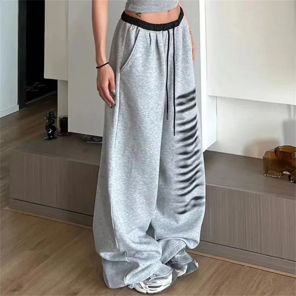 Goth Streak Y2k Vintage Joggers Baggy Sweatpants Women Oversize Korean Style Sports Pants Harajuku Kpop Streetwear Gyaru Trouser 250117