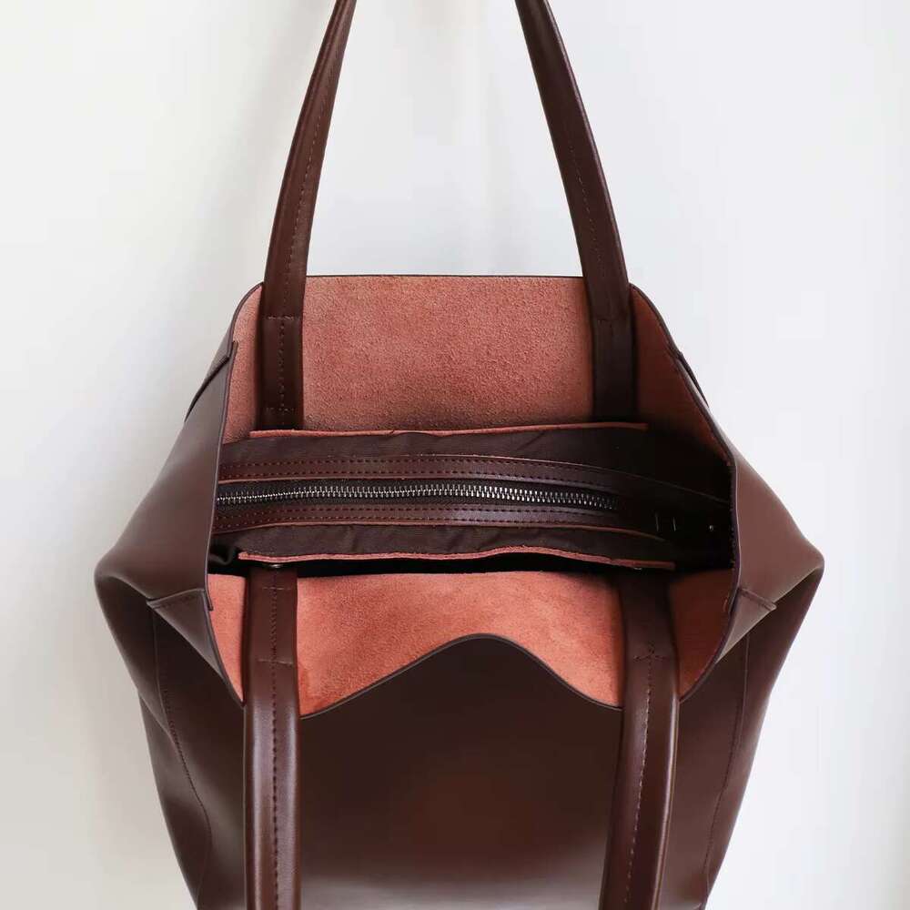 Fashionable Classic Real Leather Laptop Tote For Women Large Capacity Daily Versatile Shoulder Bag Shopping Commute All Season