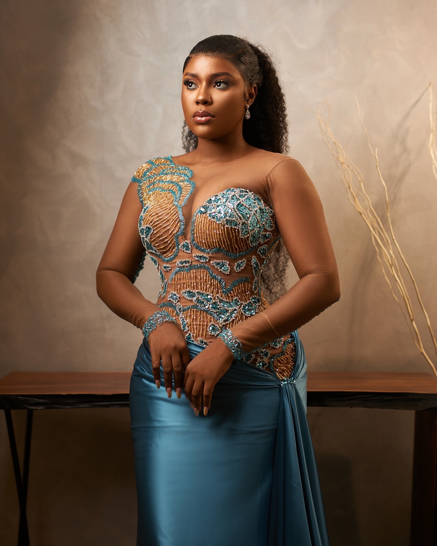 Aso Ebi Blue Sheath Prom Dresses 2025 Beaded Crystals Satin Illusion Evening Formal Party Second Birthday Engagement Gowns Plus Size Dress For Special