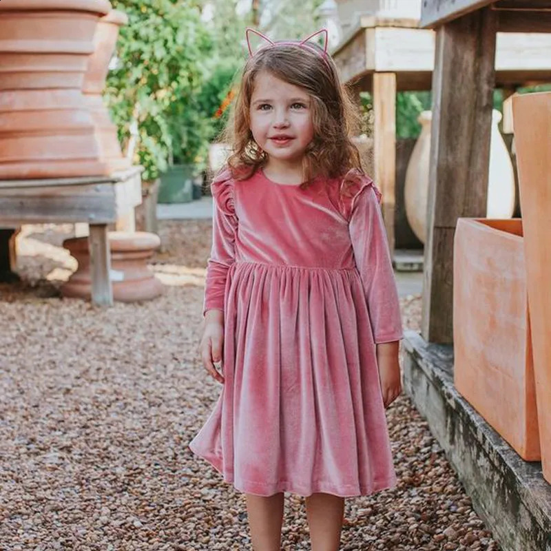Mother daughter dresses Mom and me Women kids girl Autumn Velvet Long Sleeve Mother Daughter Dresses princess Family matching 250117