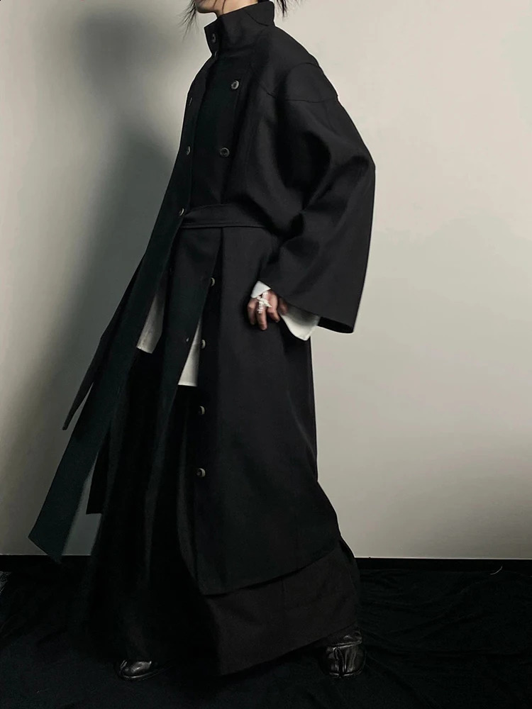 EAM Women Black Irregular Slit Big Size Trench Stand Collar Long Sleeve Windbreaker Fashion Spring Autumn 2025 1DH0755 250118