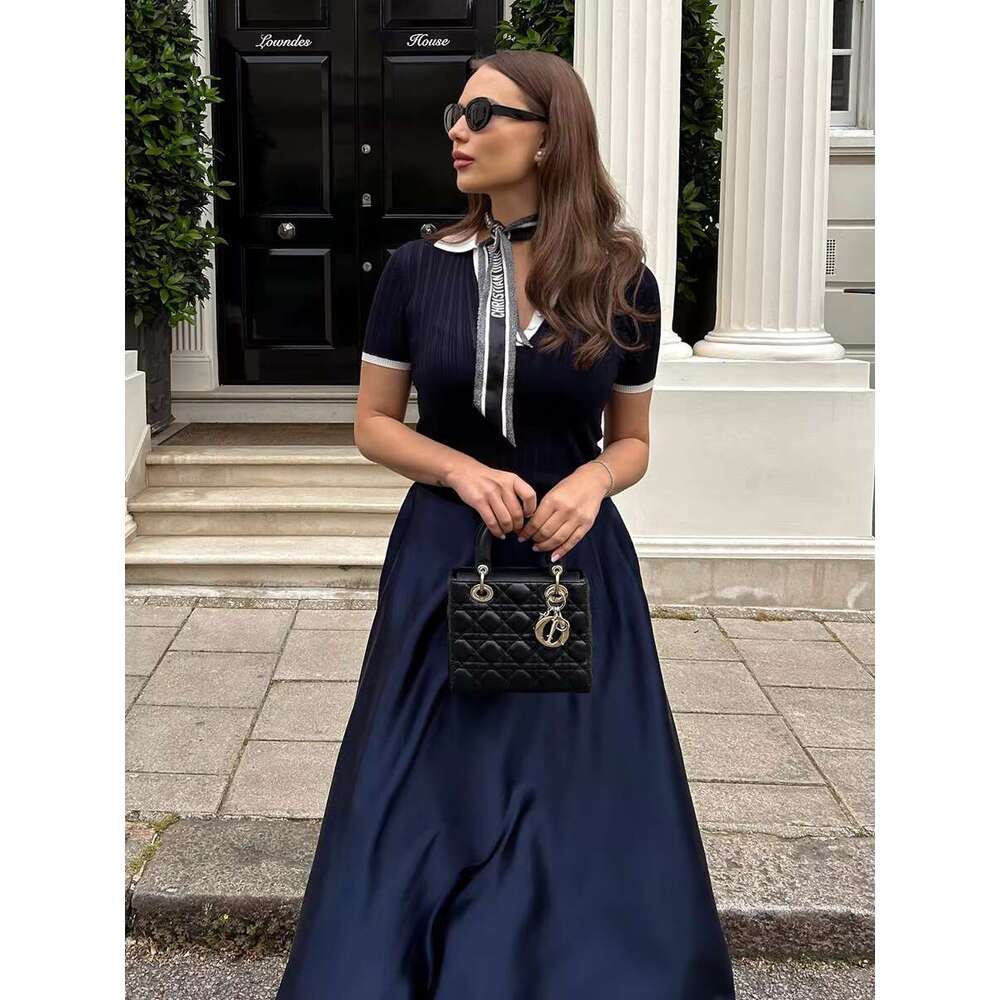 Black Contrast Knitted T-Shirt Women New Vintage V Neck Slim Short Sleeve Tops Tees Summer Elegant Fashion Button T-Shirts