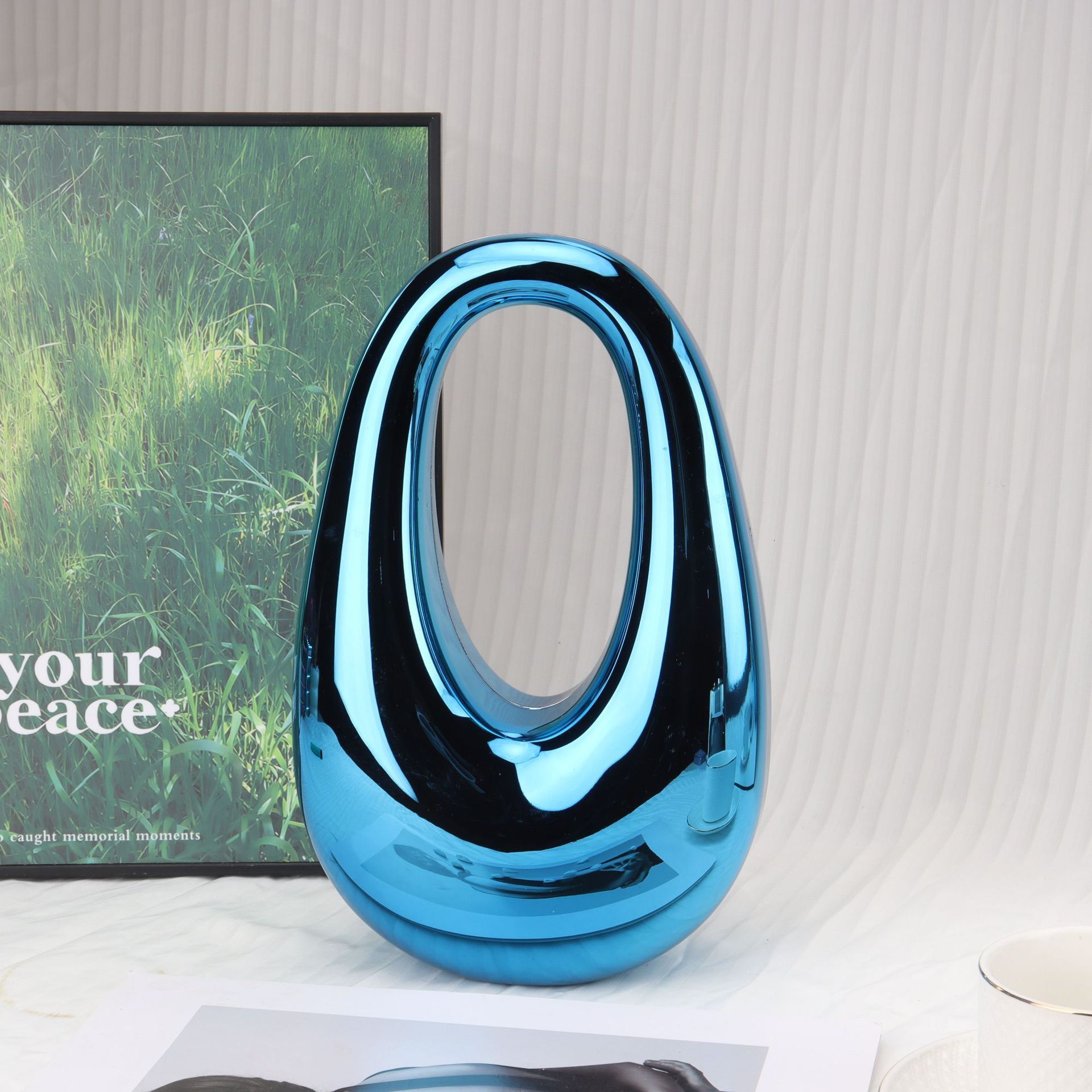 Handheld Armpit Candy Colored Oval Hard Shell Goose Egg Shaped Shoulder Banquet Chain Bag, Hand-Held Crossbody Bag