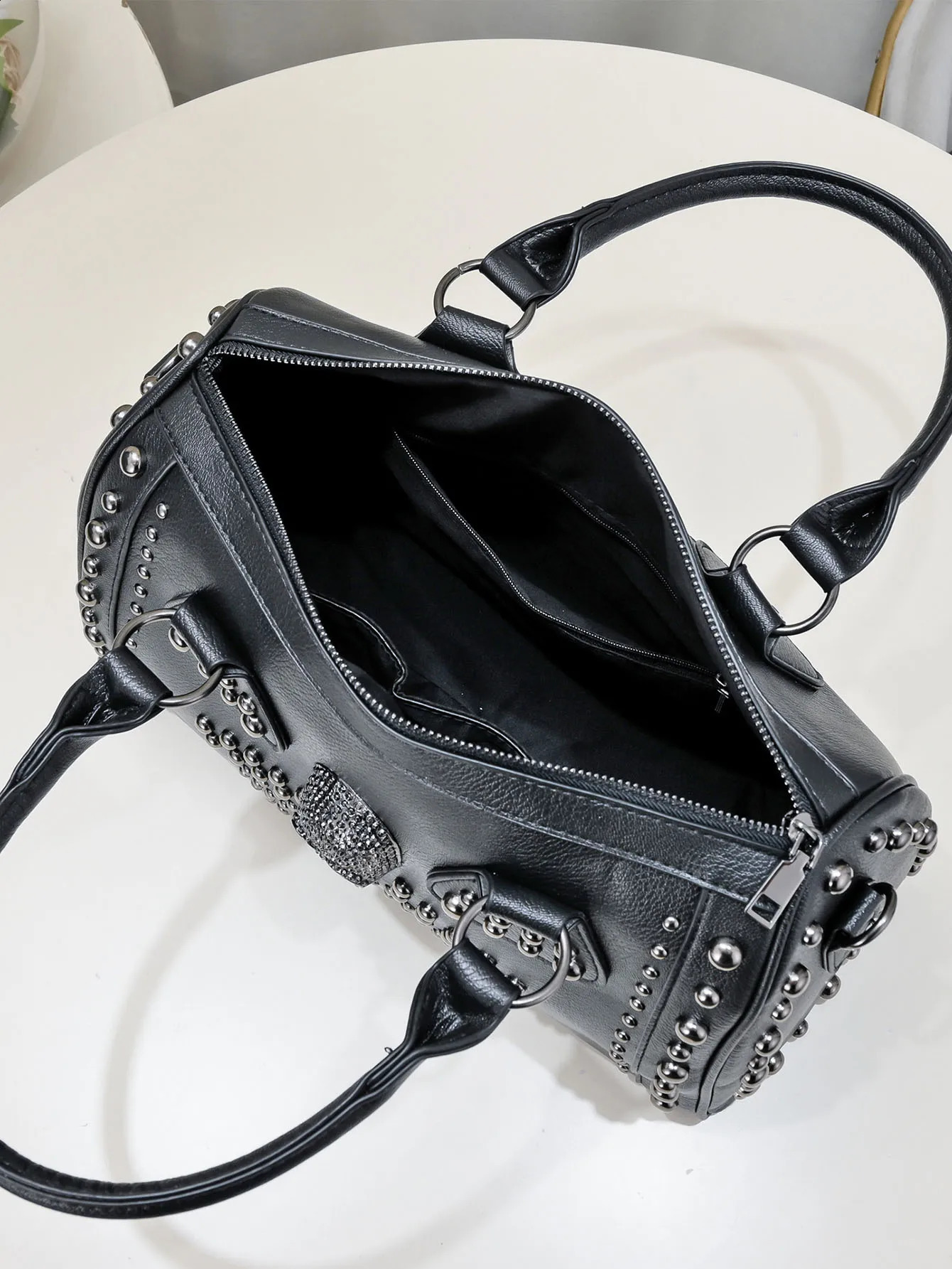 Black punk style handbag personalized rivet trend Boston large capacity shoulder messenger bag black 250122