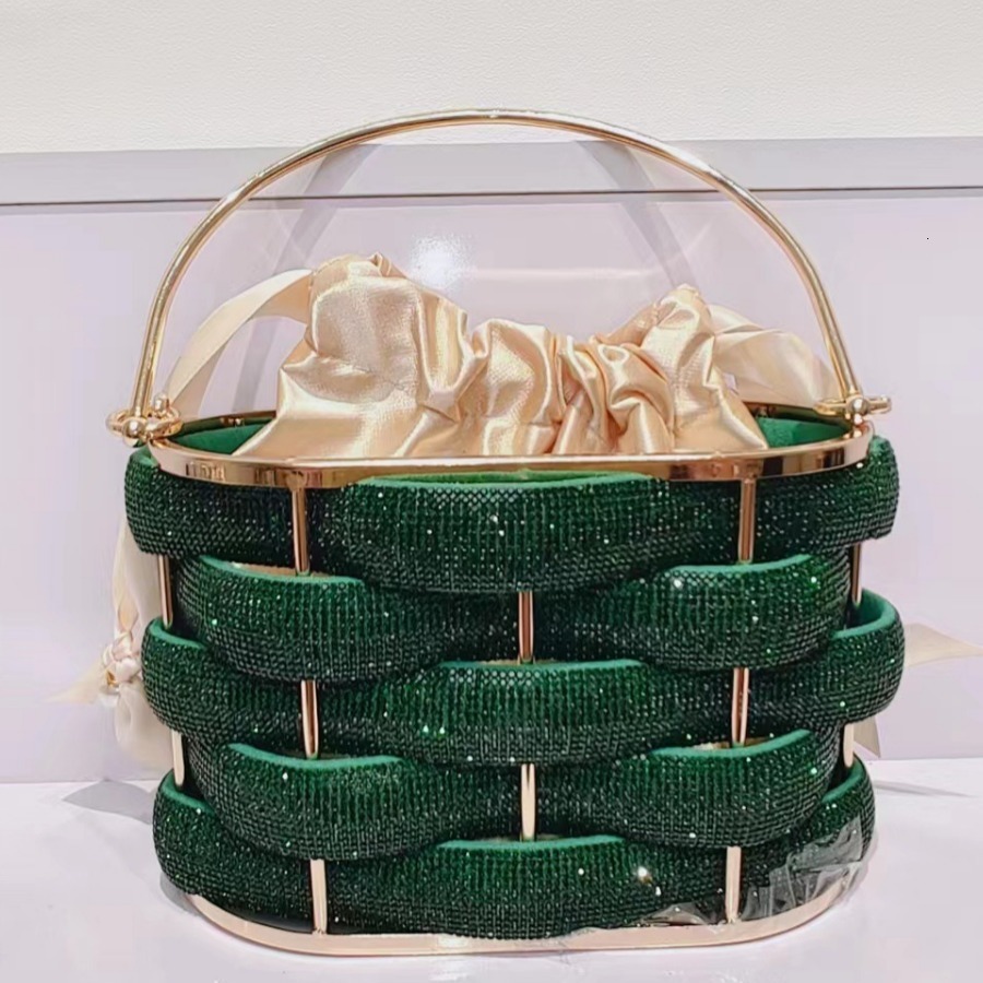 New Product Niche Design: Celebrity Dinner With Sparkling Rhinestone Stripes Wrapped Around Hand-Held Crossbody Women's Bag