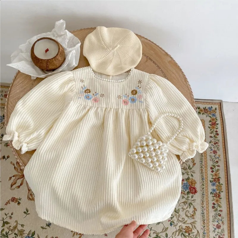 Spring Infant Baby Girl Dress Corduroy Embroidered Flower Pullover Long Sleeve Solid Cute born Vestido 250117