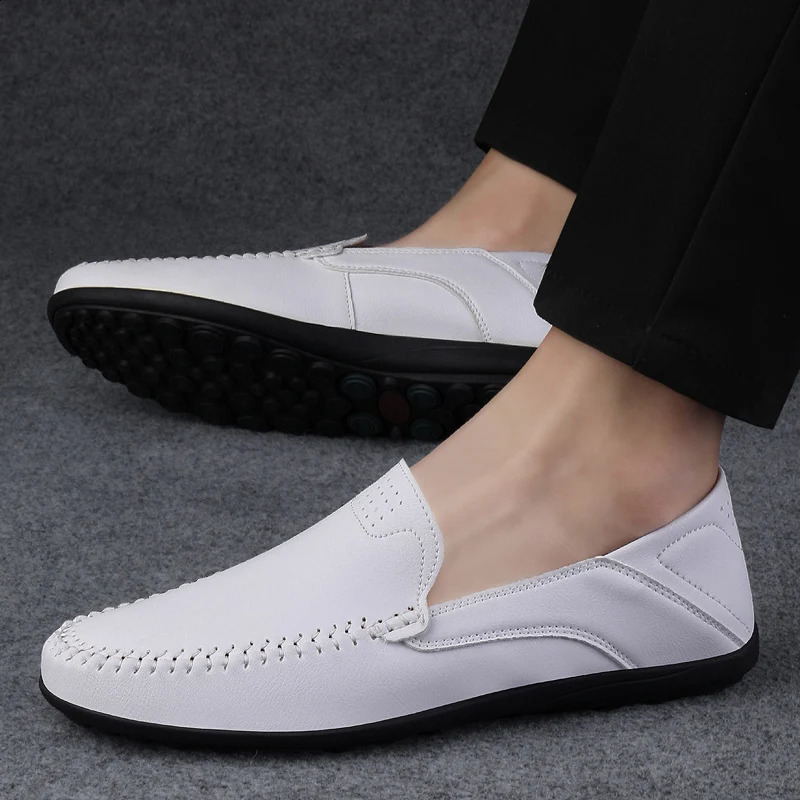 Leather Men Shoes Casual Italian Soft Men Loafers Handmade Moccasins Breathable Slip on Boat Shoes Zapatos Hombre 250113