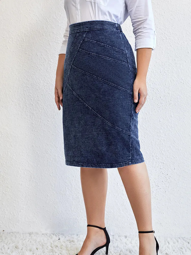 Womens plus size casual denim half skirt loose mini available in multiple sizes 250121