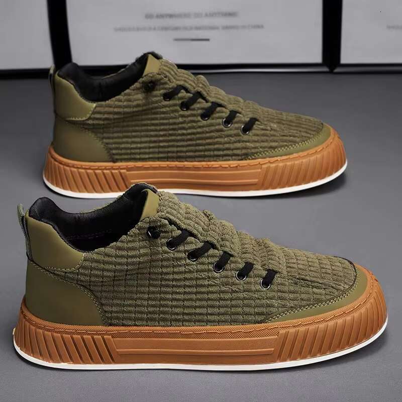 Brand Man's Light Chunky Sneakers Designer Men Fashion Casual Board Shoes Male Vulcanize Shoe