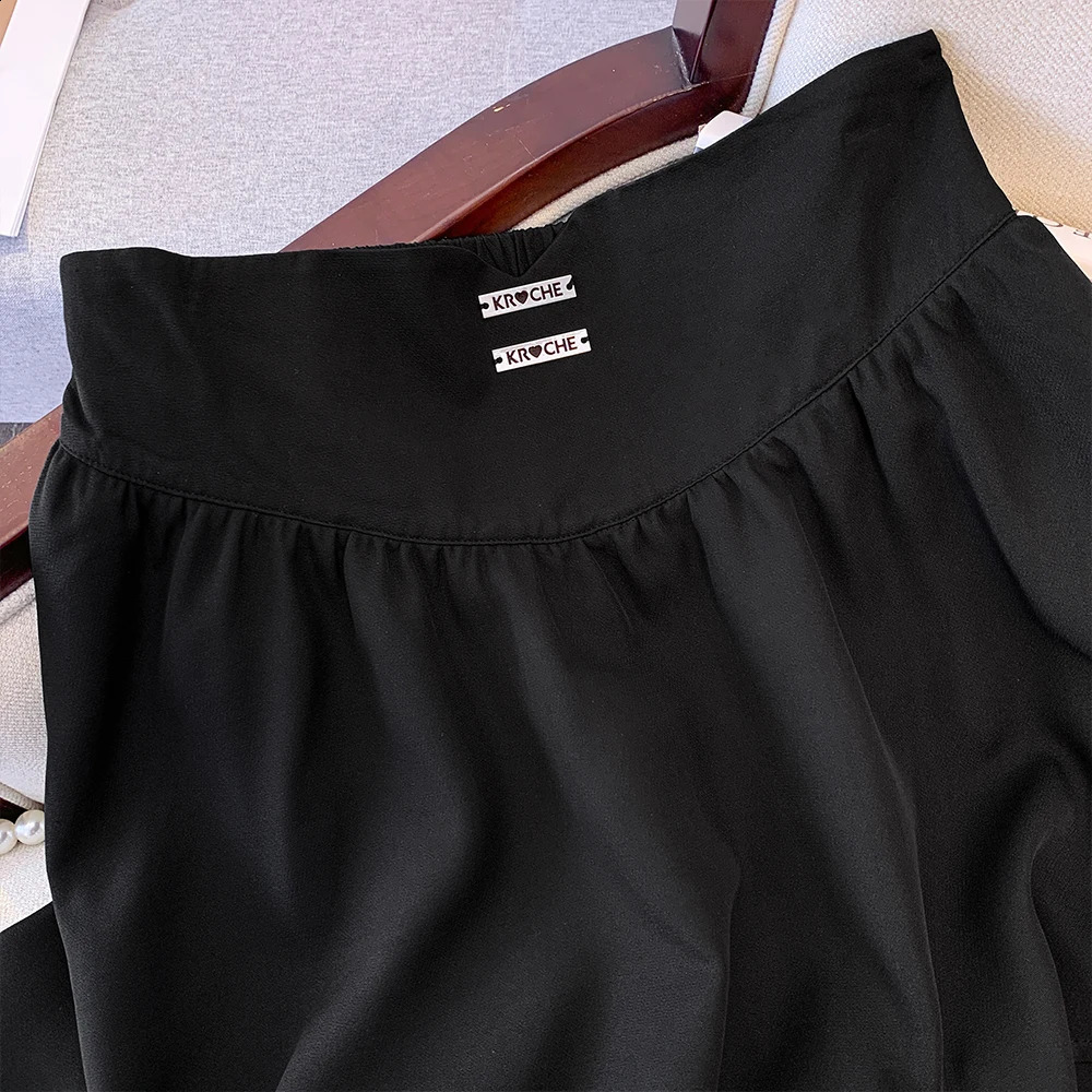 Plussize womens summer casual commuting loose comfortable skirt Black Aline high waist elastic pleated short big 250121