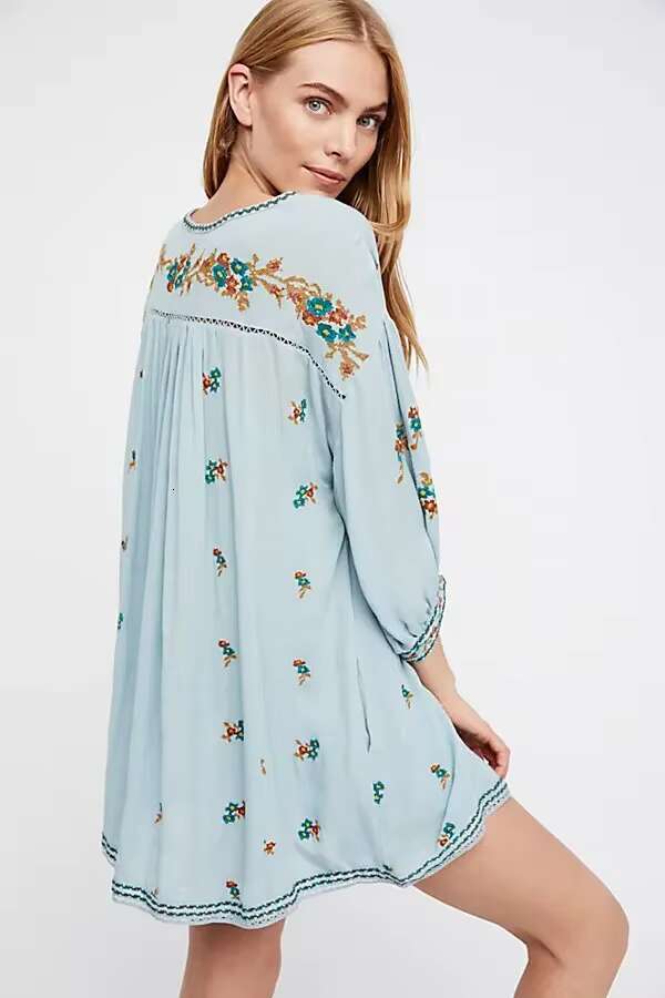New Embroidery Wer Design Loose V-Neck Fashion Boho Short Lantern Sleeve Sweet Summer Dress Cotton Vestidos