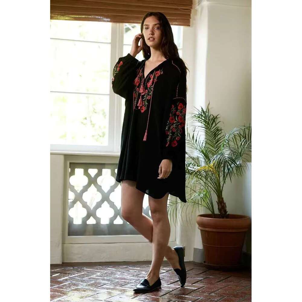 Women's Boho Style Mini Loose Ral Embroidery Black Oversized Short Beach Holiday Dress Vintage Chic Robes