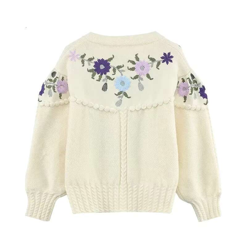 New Knitwear Round Neck Embroidery Vintage Style Women Cardigans Loose Button Down Fashion Sweaters Boho Knitted Sweater