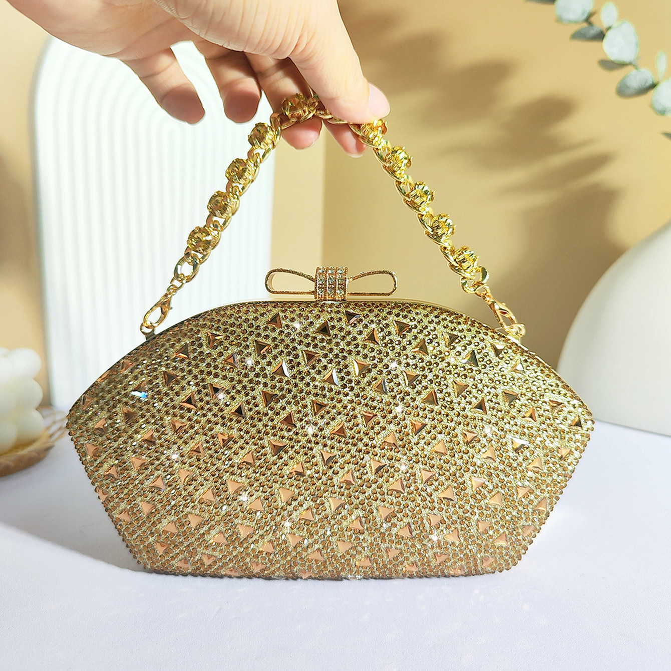 new style New With Alloy Flower Diamond Embedding Dinner Bag, Celebrity Dress, Banquet Handheld Bag For Women