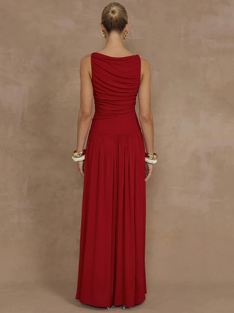 Mozision Elegant Sleeveless Maxi Dress For Women Fashion Solid Boat Neck Tank Dresses Ladies Sexy Ruched Long Dress Gown 250121