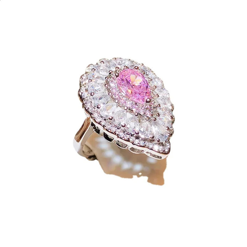 925 Sterling Silver Gorgeous Temperament Pink Water Drop Full Diamond Zircon Ring Wedding Banquet Party Ladies Jewelry 250121