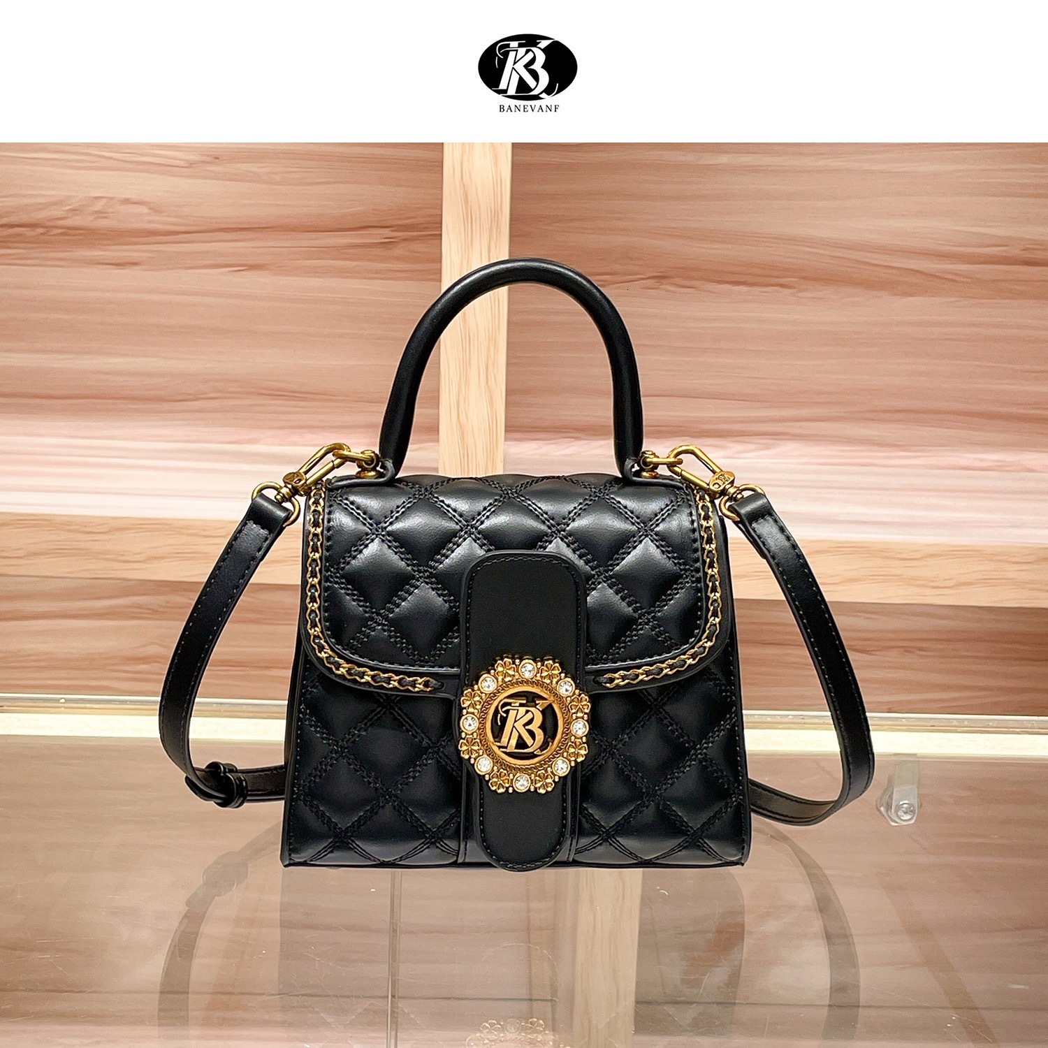 Guangzhou 2025 New Lingge Handheld Fashion Versatile Women's Single Shoulder Crossbody Bag for Women