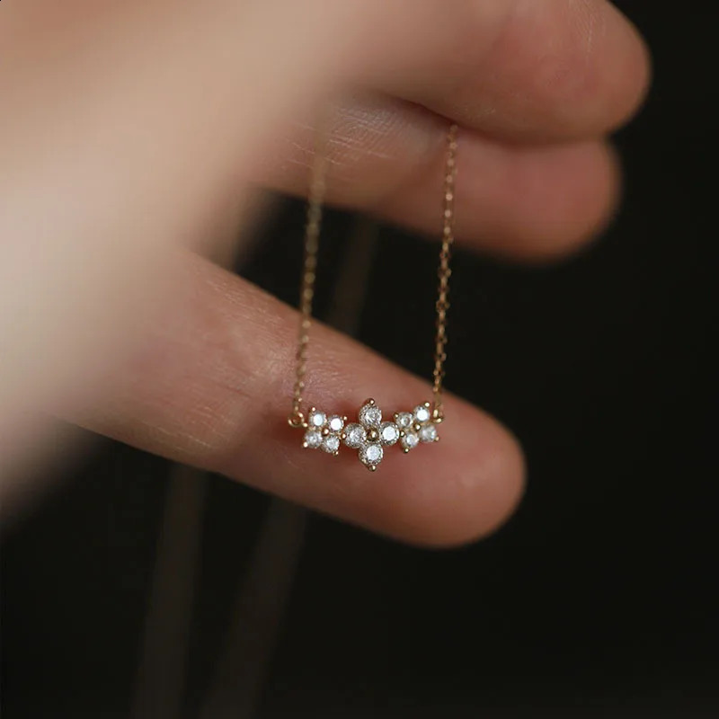 CCFJOYAS Simple INS Three Small Flower 925 Sterling Silver Necklace for Women 18k Gold Plated Mini Zircon Flower clavicle chain 250117