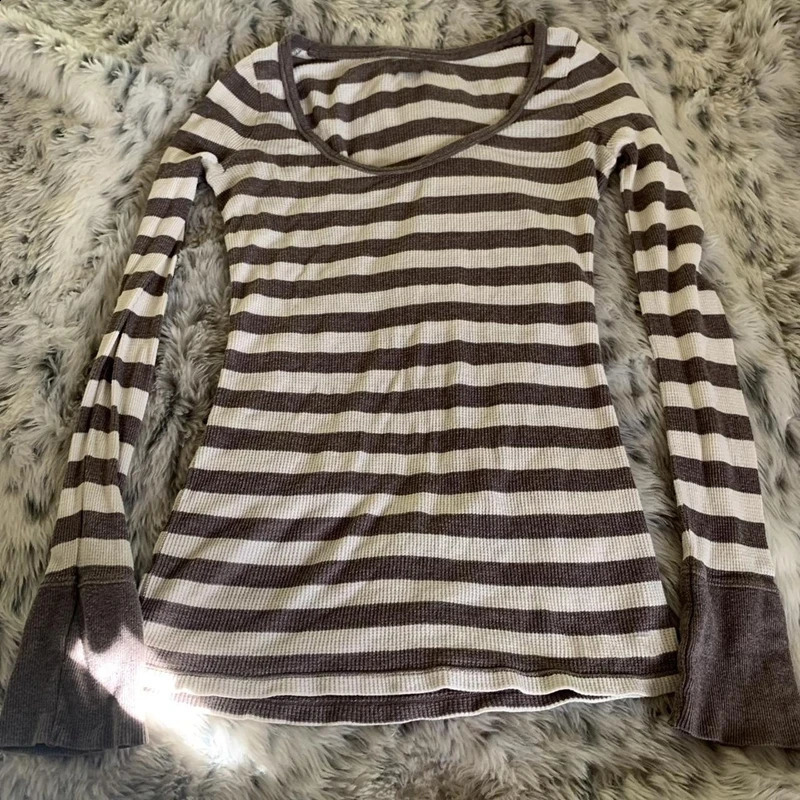 Cottage Cyber Grunge Sweats Tops Autumn Clothes E-girl Emo Mall Goth T-shirt Y2k Aesthetic Long Sleeve Round Neck Pullovers Tees 250118