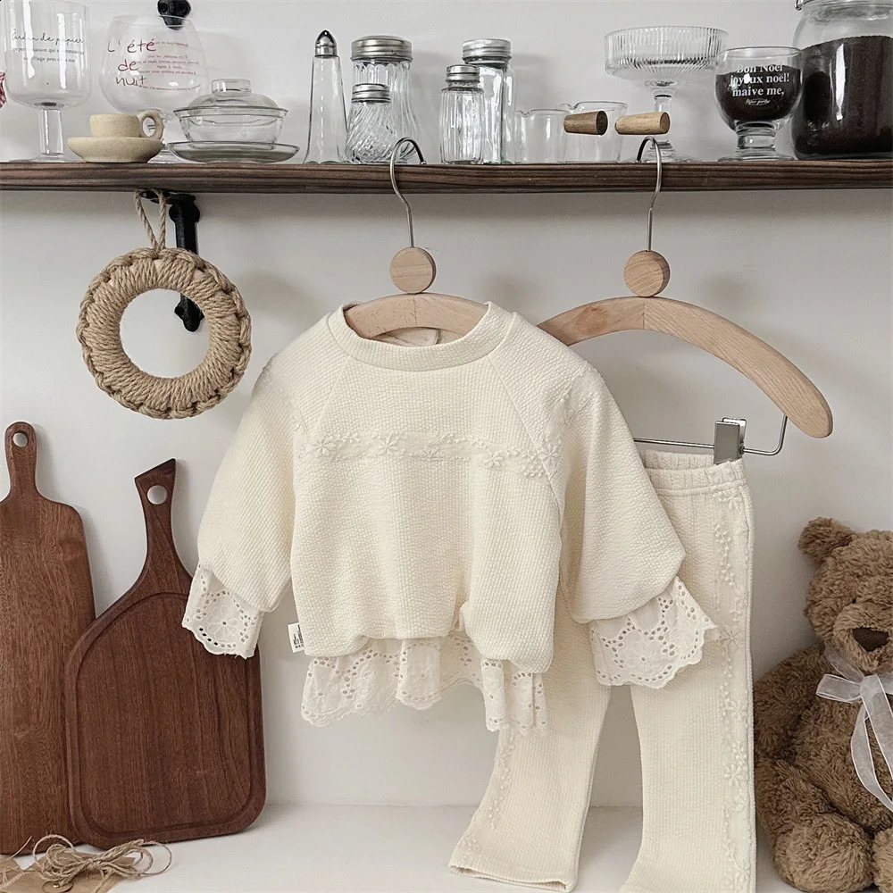 Baby Girls Clothing Sets Spring Autumn Kids Lace Sweatshirt Pants 2Pcs Suit Cotton Infant Costume Toddler Outfits 250117
