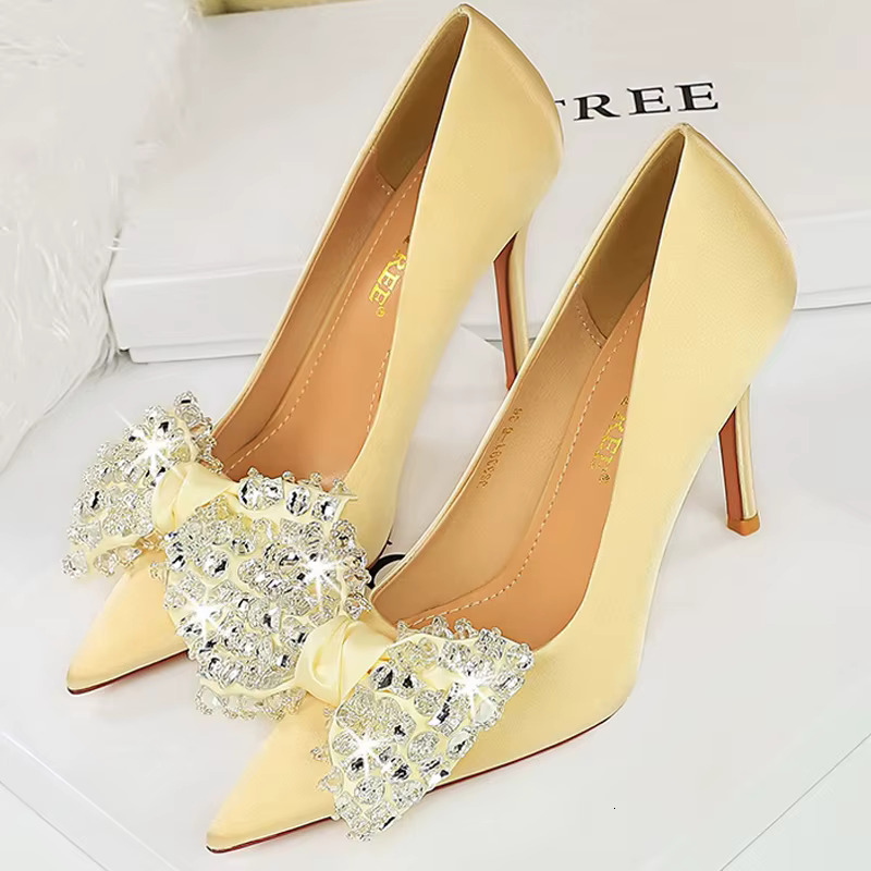 2025 Bow Knot Rhie Women Pumps Large Size 43 High Banquet Stilettos Sexy Party Shoes Design Lady Heels