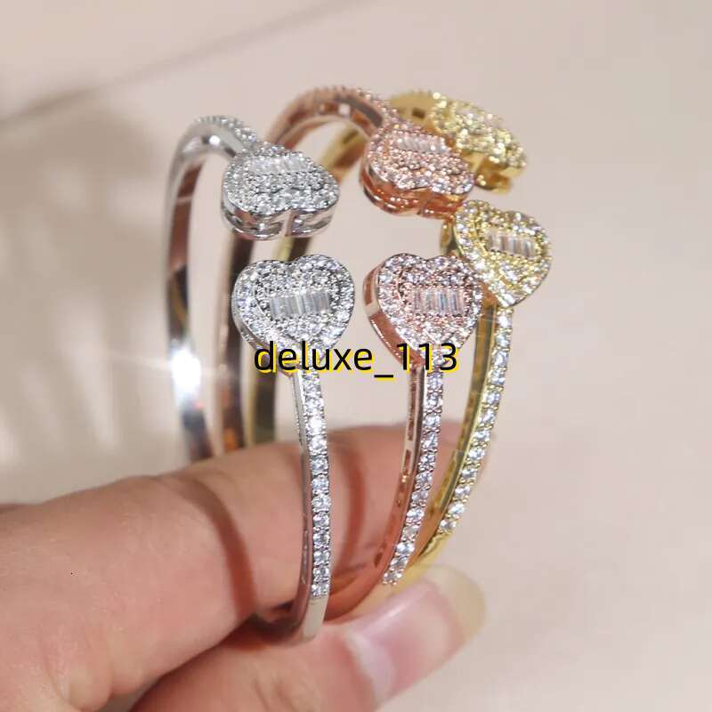 Free Shipping Heart Love Shape Adjustable Bangle Bracelet Women Men Hip Hop Iced Out Bg Cubic Moissanite Couple Jewelry Gift
