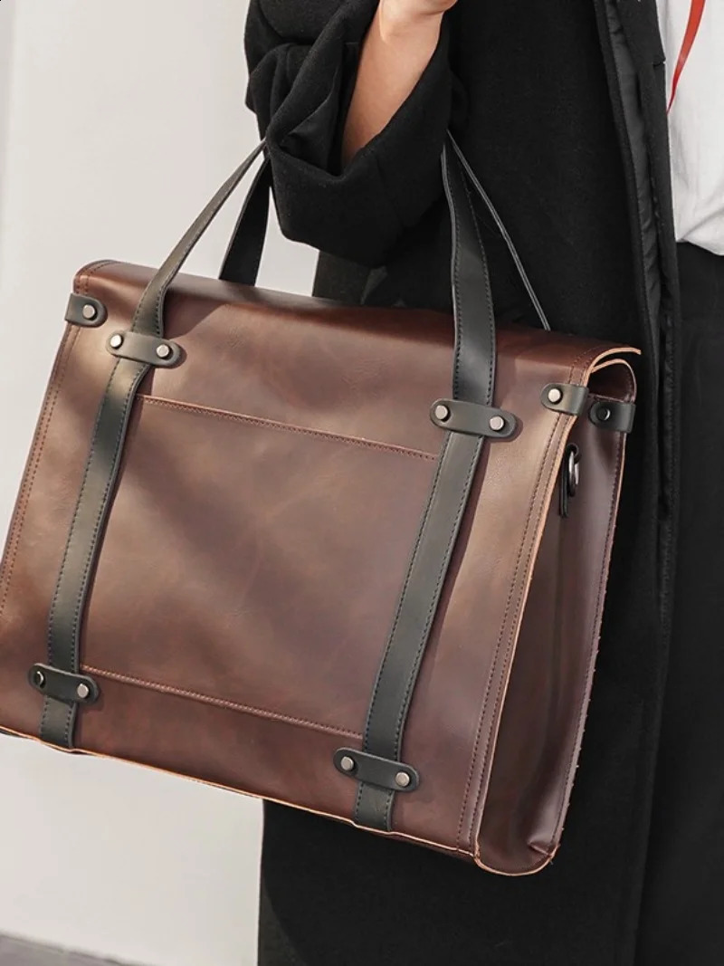 Fashion Mens Briefcase Bag Retro Leather Business Boston Bags s Cross bag Large Handbags 250122