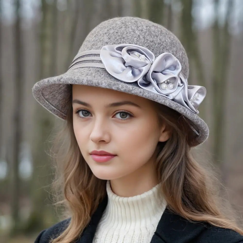 Autumn and winter woolen top hat womens British Hepburn style fisherman rose flower elegant fashionable versatile 250118