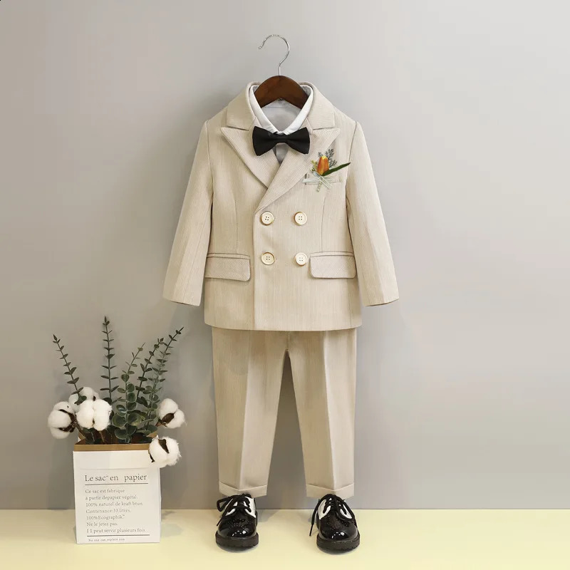 Child Fomal Khaki Suit Set British Style Baby Boys Wedding Birthday Party Performance Costume Kids Blazer Pants Bowtie Clothes 250120