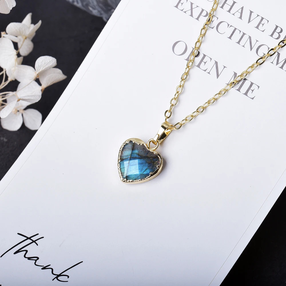 ITSMOS 14K-Gold Plated Heart Natural Labradorite Pendant Necklace Simple Blue Light Love Jewelry Necklace for Women Gift 250117