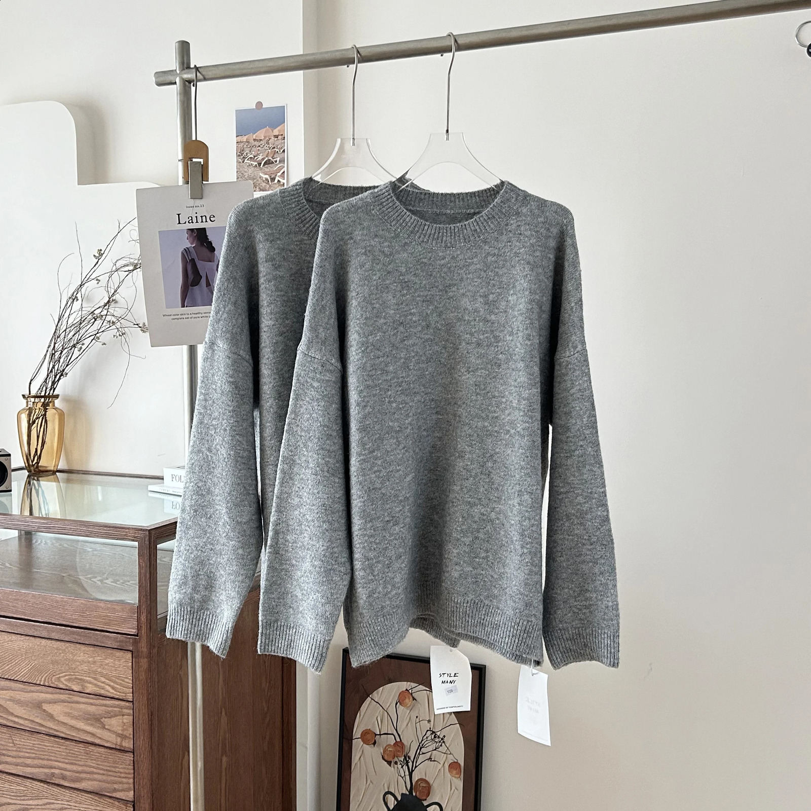 High-quality Gray Raccoon Velvet Round Neck Pullover Sweater Womens Autumn and Winter Soft and Glutinous Loose Knit Top 250117