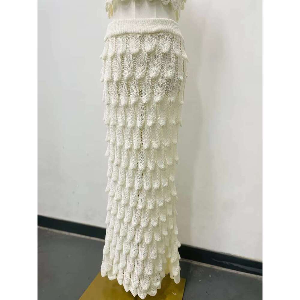 Tassel Knitted Holiday 2 Piece Women Summer Sleeveless Cropped Tank Top With Maxi Skirts Suits Casual Fashion Long Skirt Set