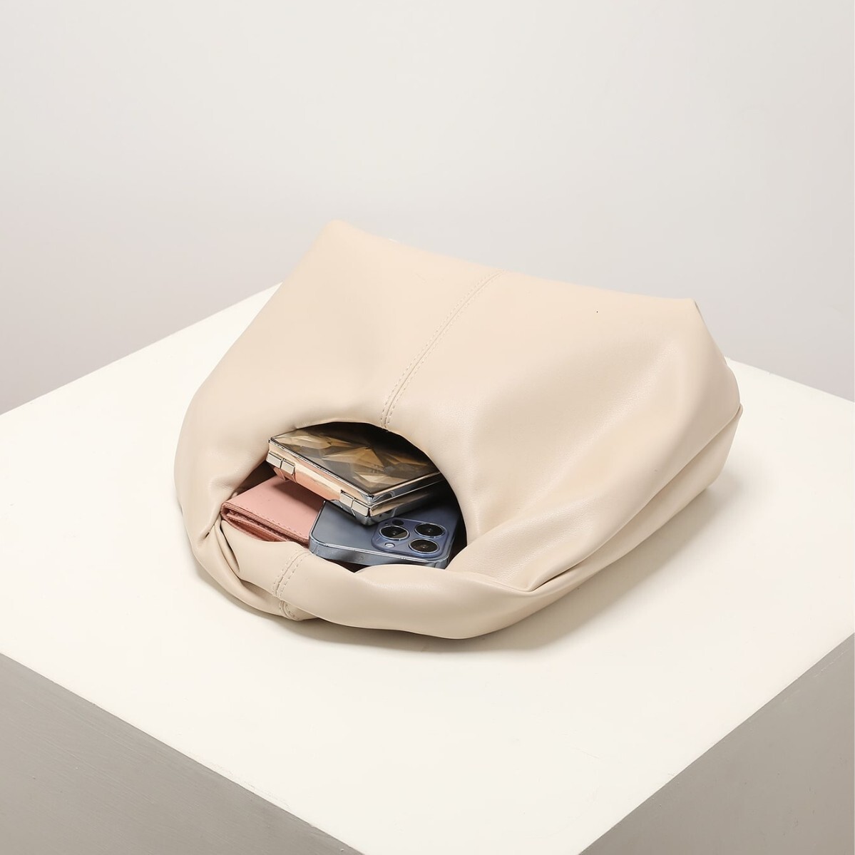 Ladies' Fashion 2023 New Single Shoulder Handheld Underarm Women's Bag