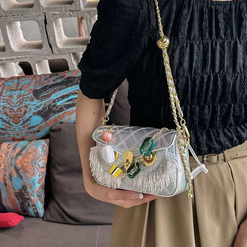 Women Brand PU Leather Plaid Quilted Crossbody Retro Chain Lock Crystal Tassels Owl Messenger Bag