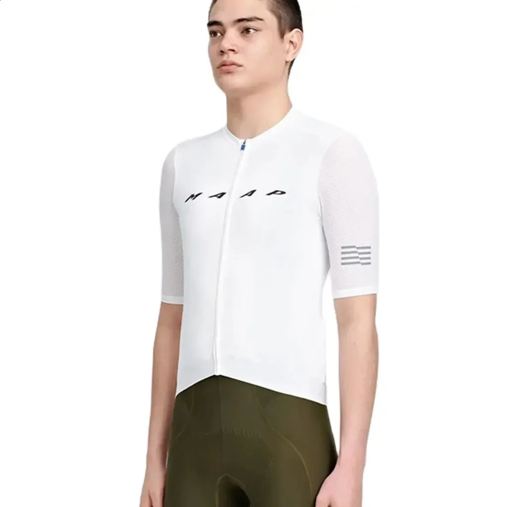 Pro Cycling Short Sleve Lightweight Jersey Maillot Ciclismo Hombre Breathable Quick Dry Bicycle Clothing Mountain Bike Tops 250117
