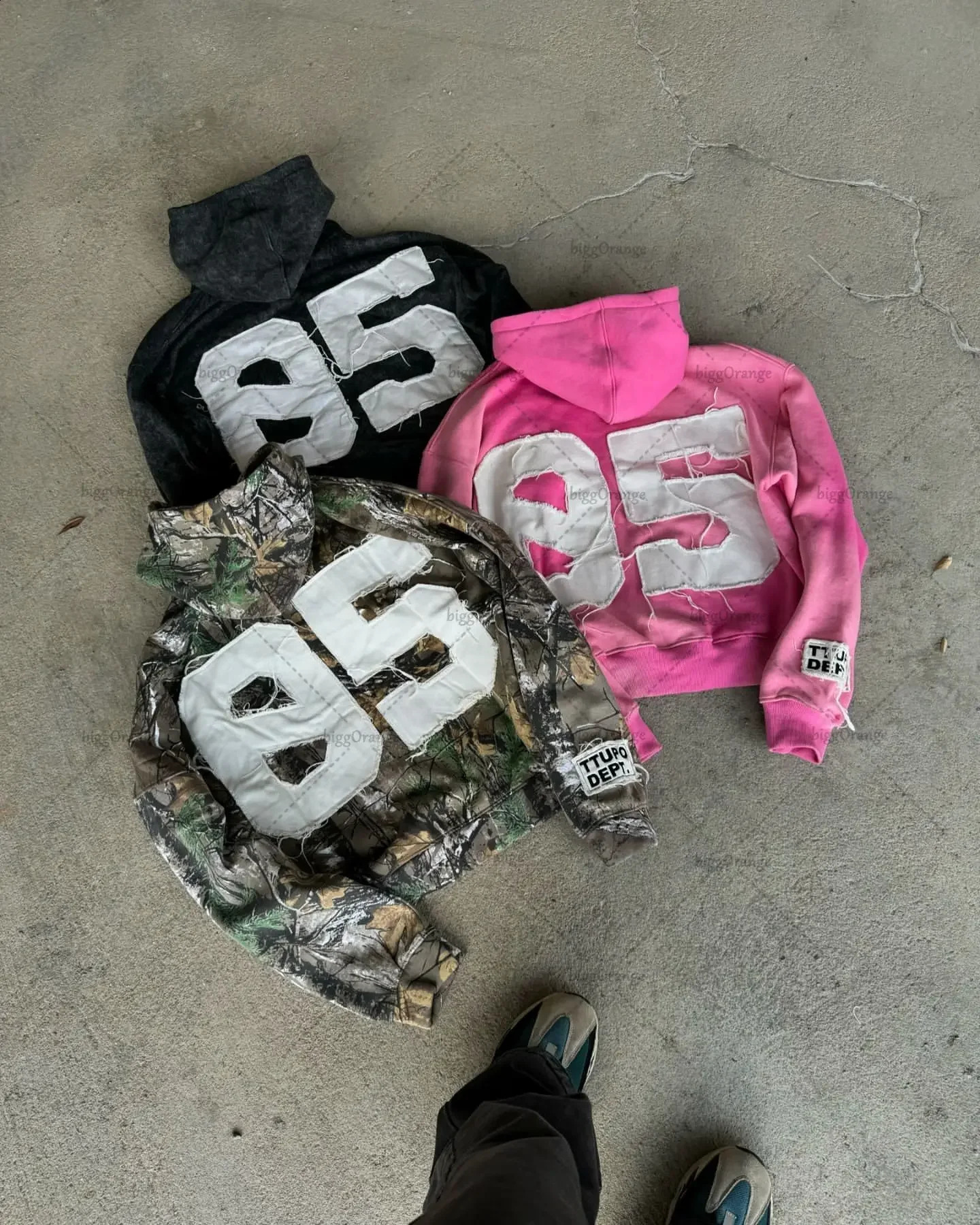 Letter Embroidered Camouflage Distressed Hoodie Women Y2K Streetwear American Casual High Street Fashion Zipper Sweatshirt 250117