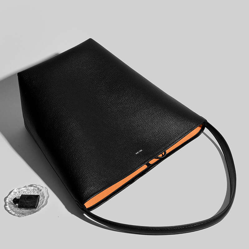 Women's Bags Bucket women's soft leather versatile, niche handbag, high-end sense, large capacity tote bag, simple commuting shoulder bag