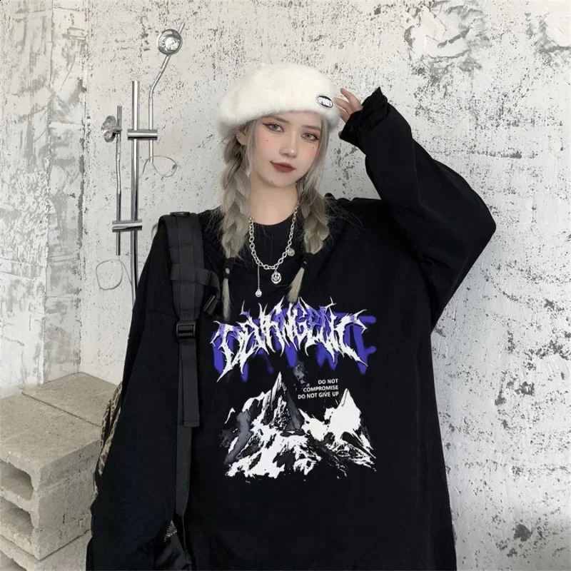 Mens T-shirt summer anime Korean clothing retro long sleeved T-shirt autumn streetwear graphic T-shirt y2k mens T-shirt 250117