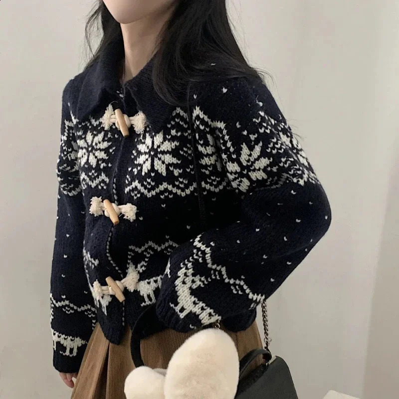 Spring Womens Knitted Top Artistic Vintage Nordic Style Horn Button Snowflake Sweater CrossBorder European And American 250114