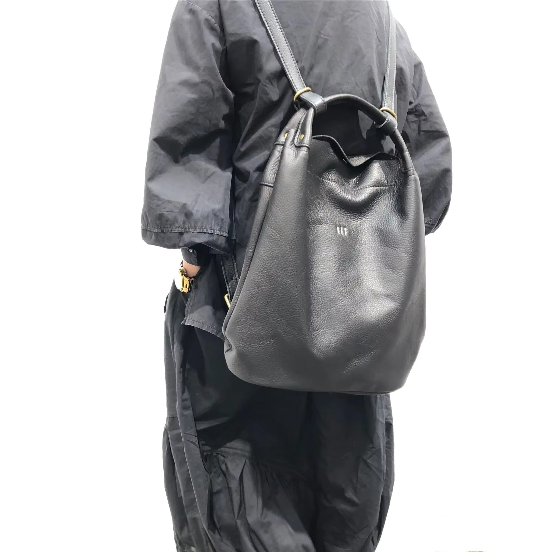 Genuine Leather Handmade Top Layer Cowhide Backpack For Women's Style Handbag