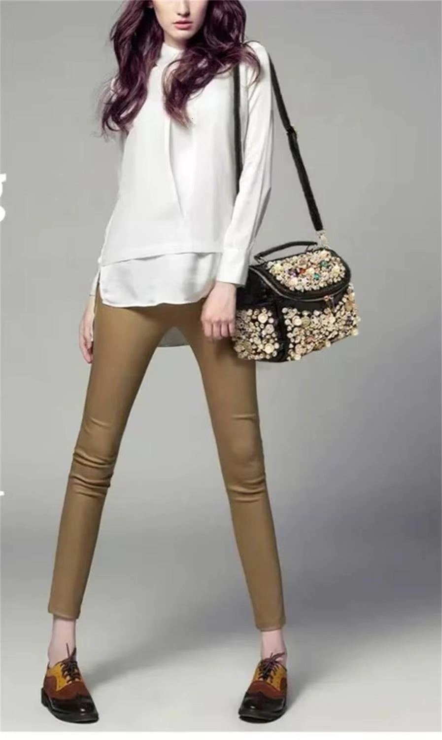 2020 New Pearl Handbag Fashion Rhie Crocodile Pattern Rivet Ladies Shoulder Large Capacity Messenger Bag