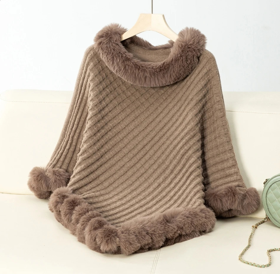 Fashion Cape Coat Women Autumn Winter Plaid Stripes Faux Fur Pullover Knit Loose Comfort Cloak Wraps Party Shawl Coat 250121