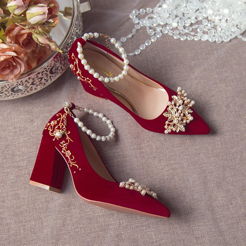 National Embroidered Flowers Thick High Heels Big String Bead Decor Wedding Pumps Woman Suede Point Toe Party Shoes 250118
