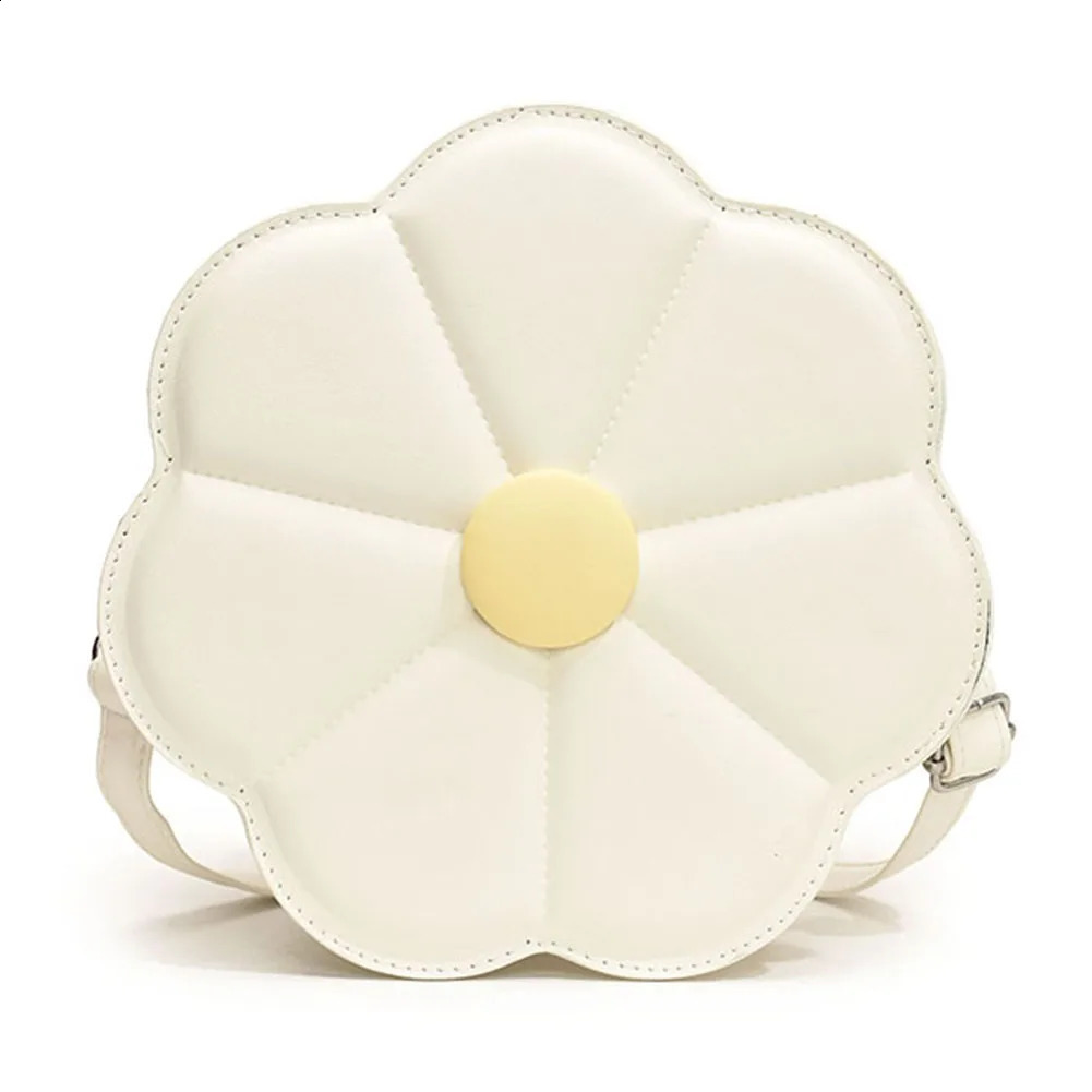 Flower Shaped Trendy Crossbody Bag PU Leather Crossbody Purse Cute with Adjustable Strap for Women and Girls 250113