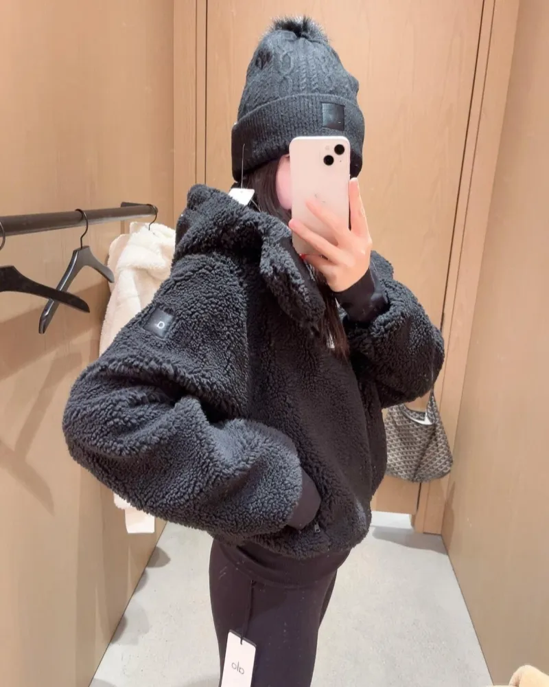 A681 Lamb Wool Zipper Coat Hooded Yoga Clothes Womens Winter Short Padded Warm Cottonpadded Jacket